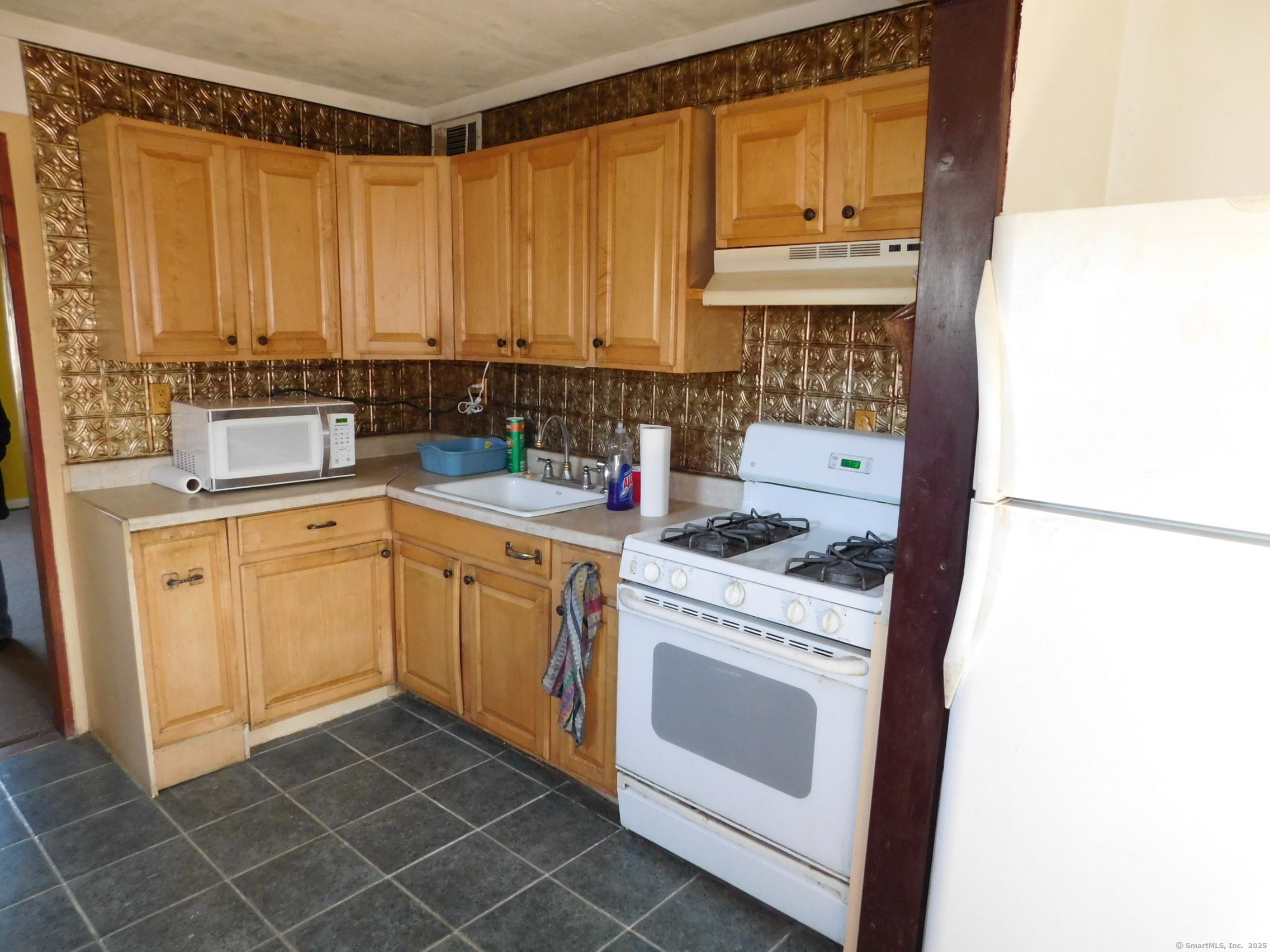 142 Glen Hills Road, Meriden, Connecticut image 30