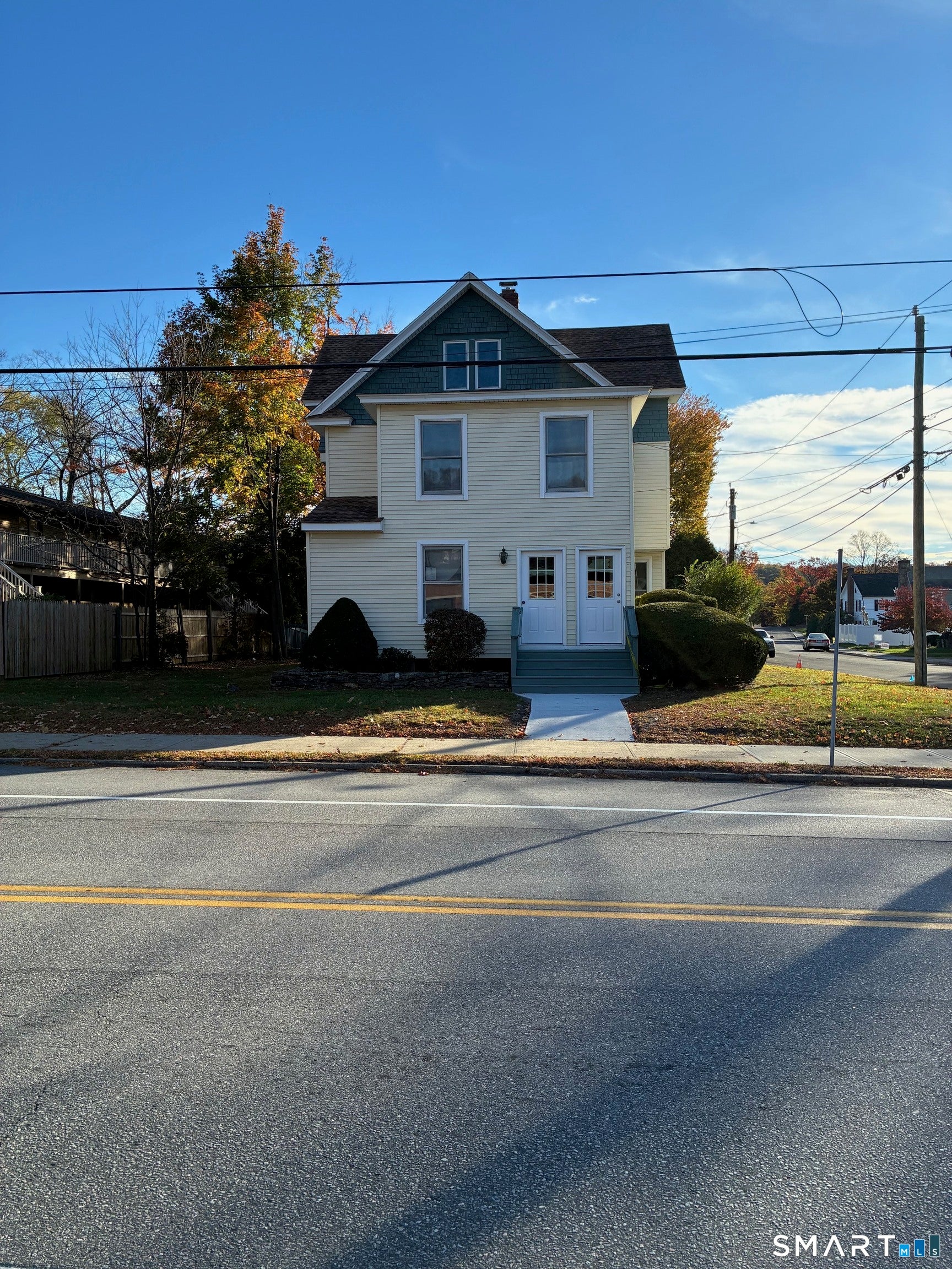 872 Main Street