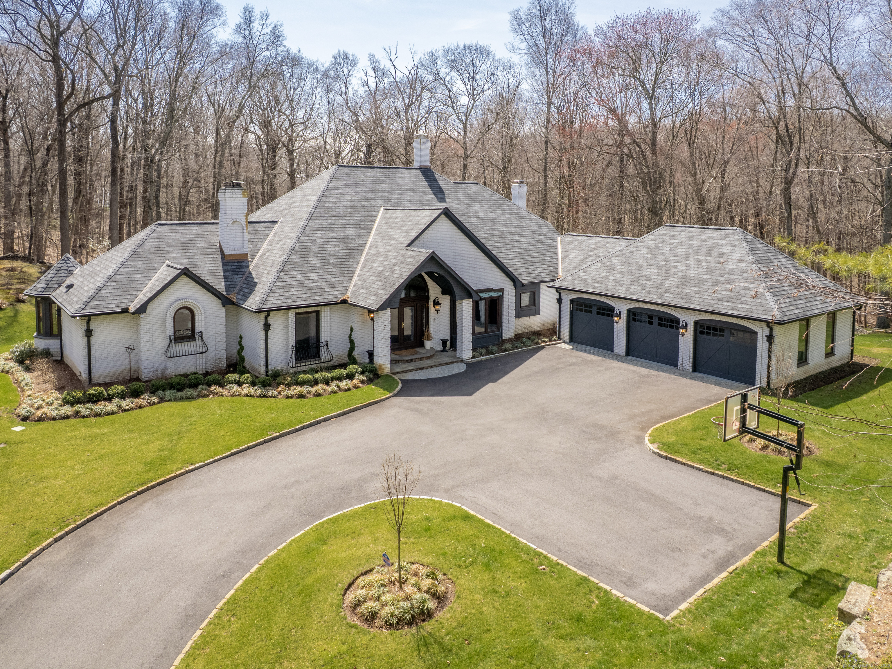 7 Mountain Laurel Drive, Greenwich, Connecticut image 3