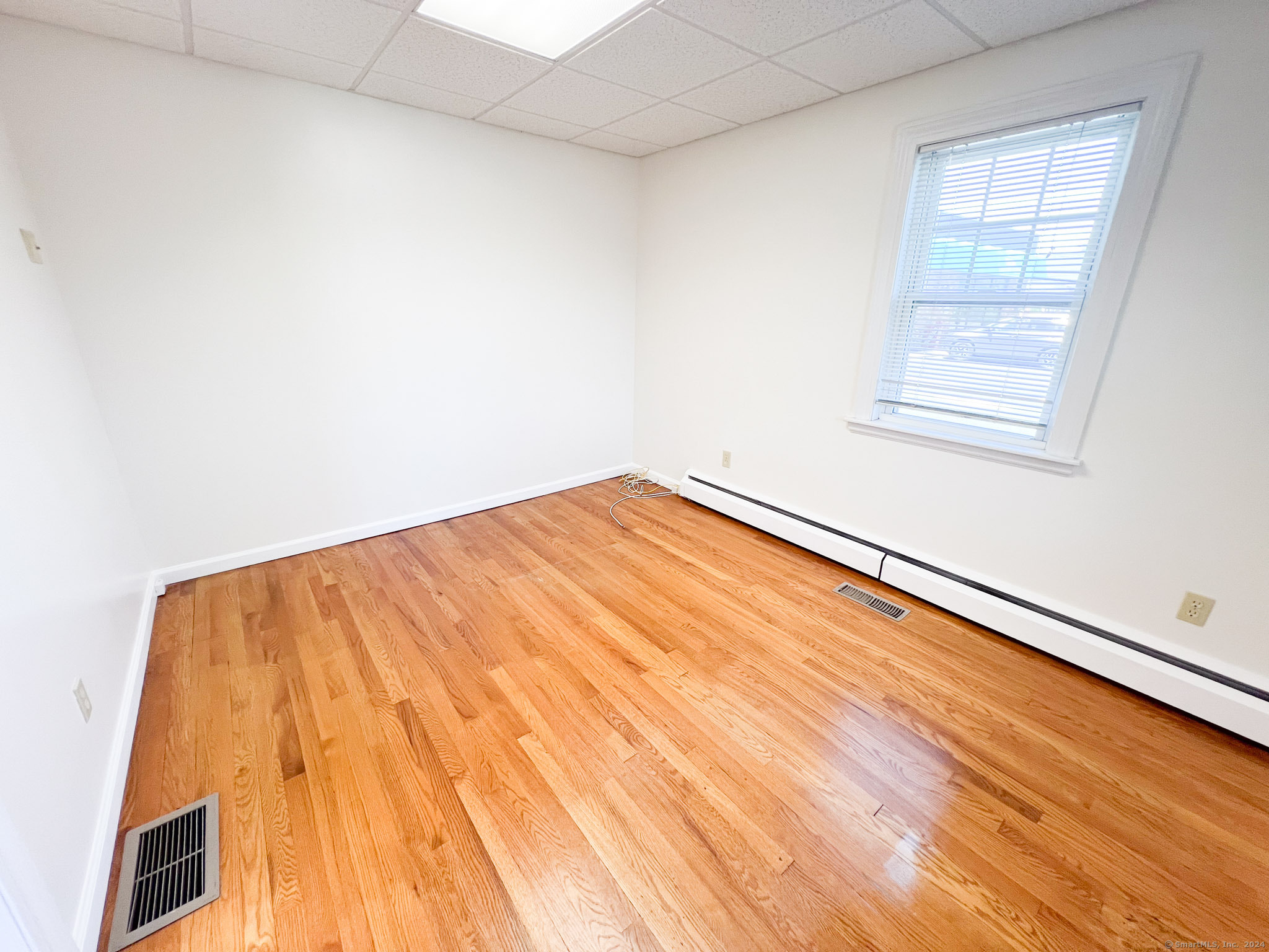 Berlin, Connecticut 06037, United States, ,Residential,Active,54833