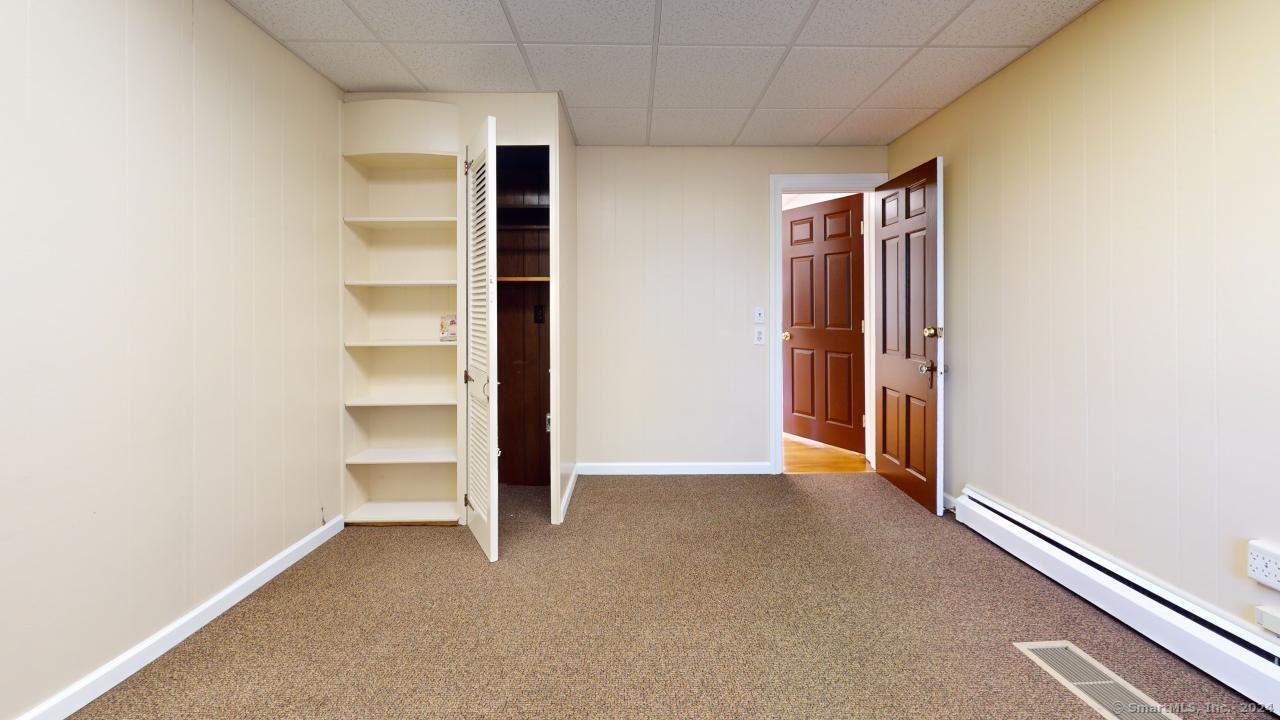 Berlin, Connecticut 06037, United States, ,Residential,Active,54833