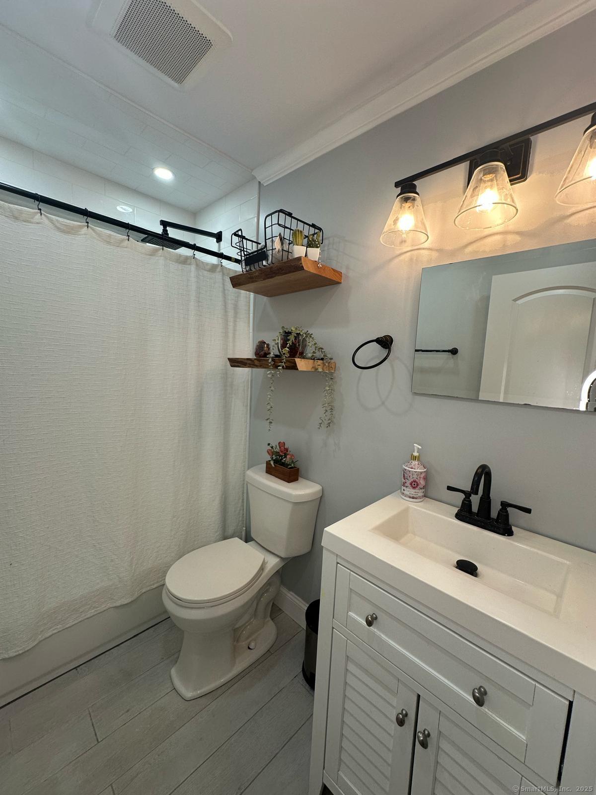 60 Carlson Avenue, Bridgeport, Connecticut image 10