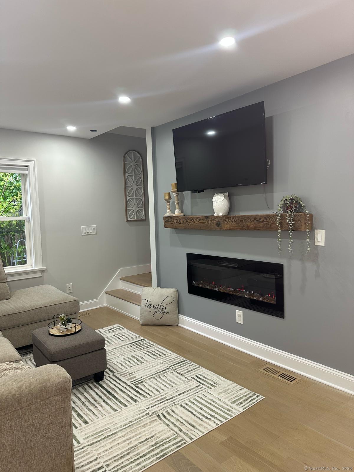 60 Carlson Avenue, Bridgeport, Connecticut image 8