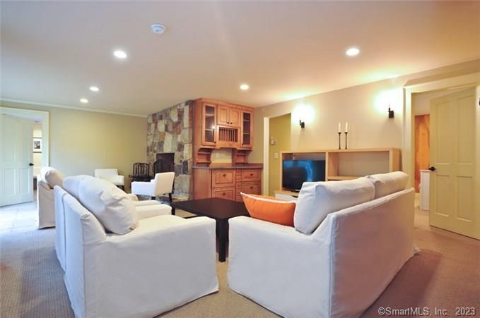 33 Sentry Hill Road, Roxbury, Connecticut image 9