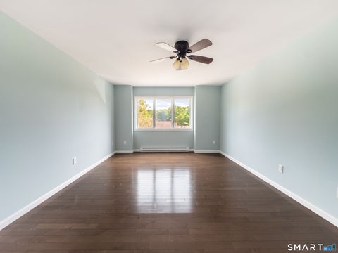Tiny photo for 19 Twin Oaks #19, New Milford, CT 06776 (MLS # 24204675)