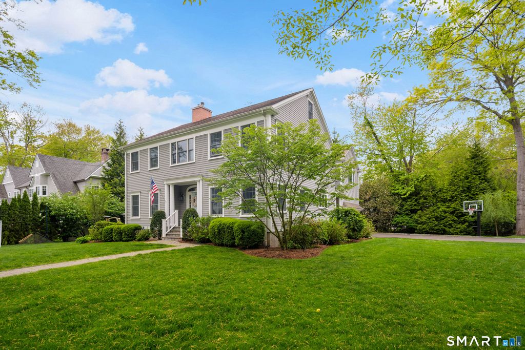 Photo of 14 Revere Road, Darien, CT 06820 (MLS # 24172909)