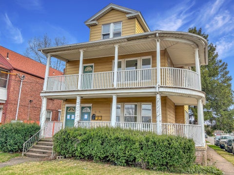 Multifamily For Sale - 22 Helen Street<br/> Hamden, CT 06518