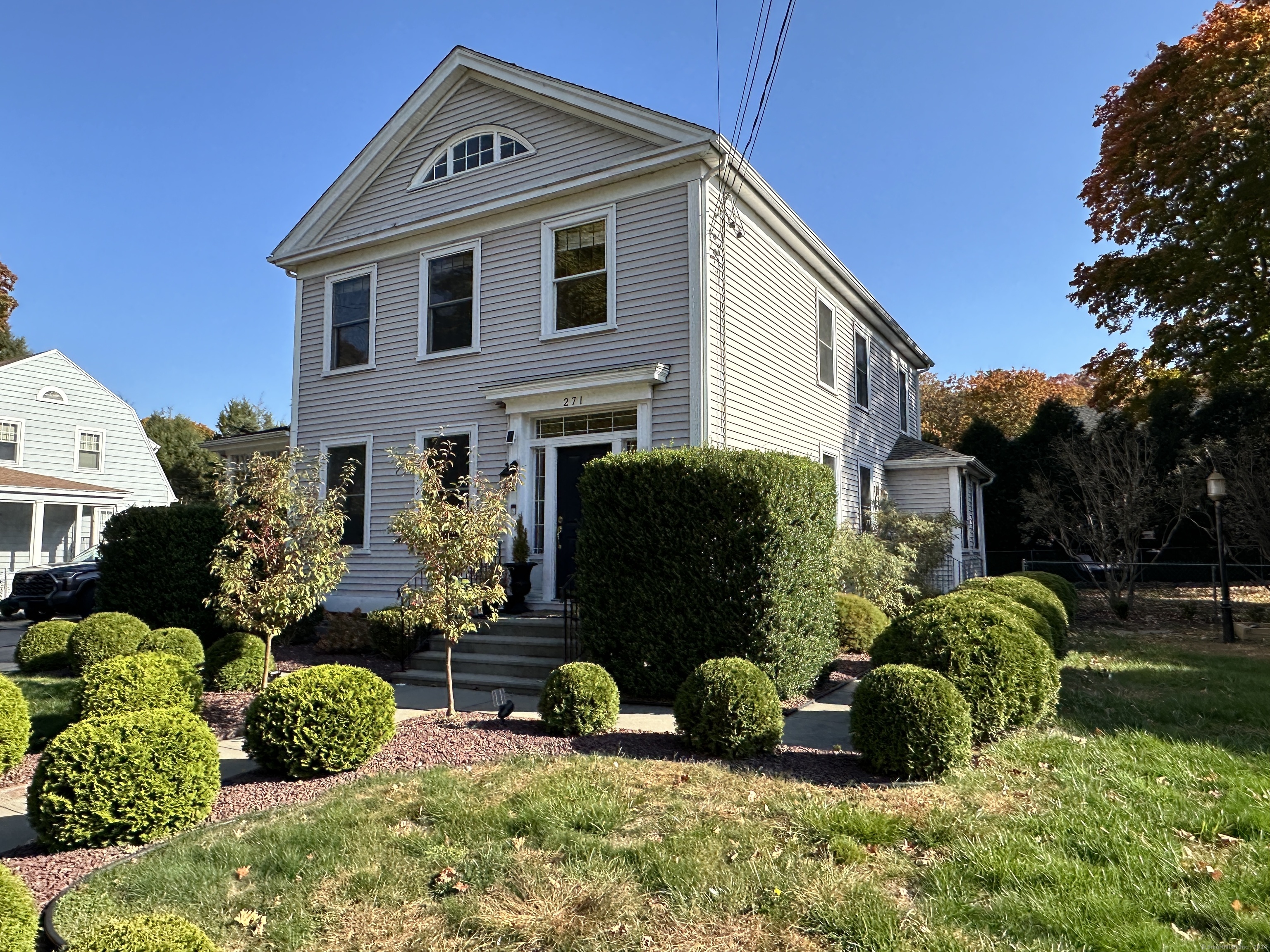 Rental Property at Washington Street 2, Norwich, Connecticut - Bedrooms: 2 
Bathrooms: 1 
Rooms: 7  - $2,250 MO.