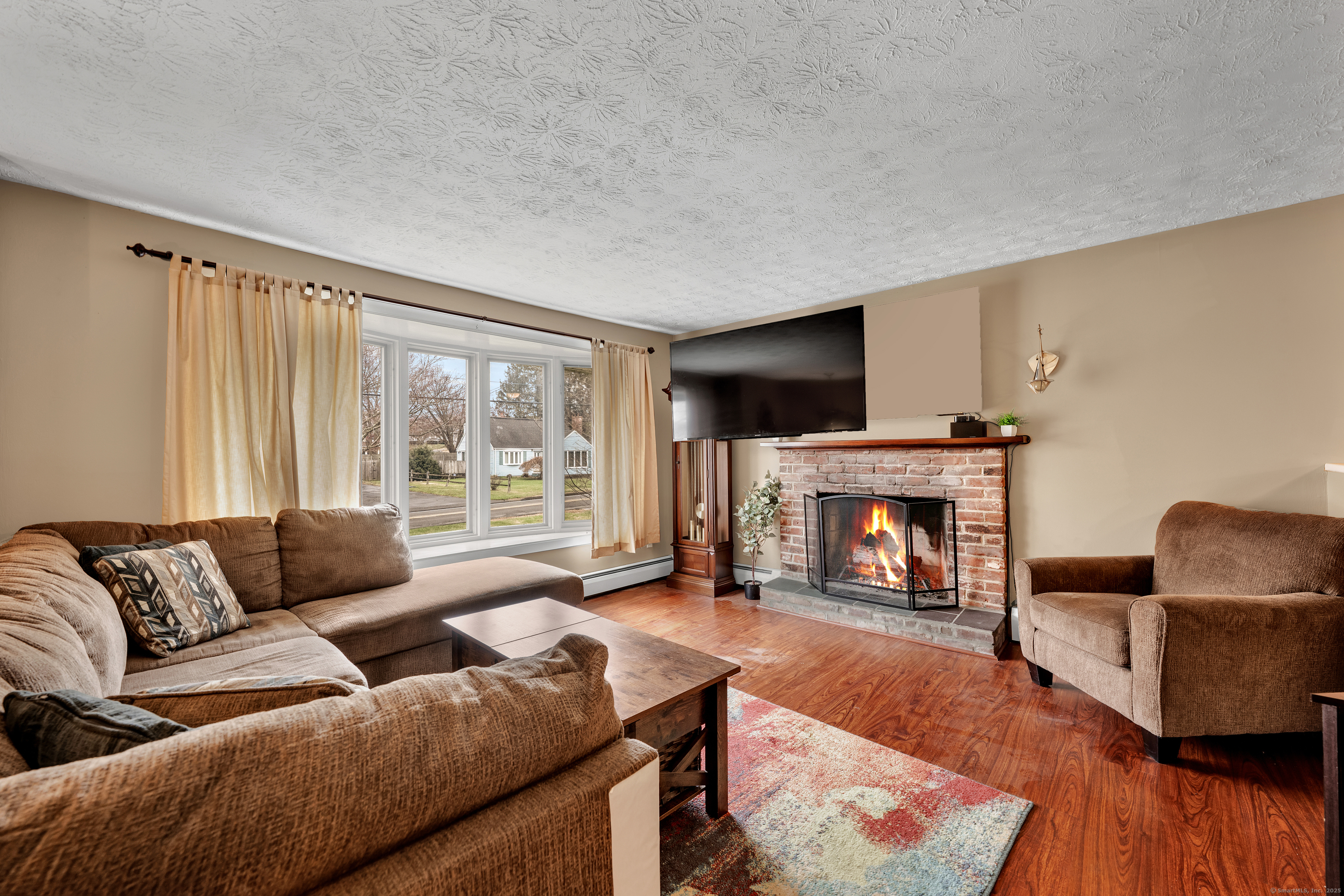 68 Town Line Road, Bristol, Connecticut image 4