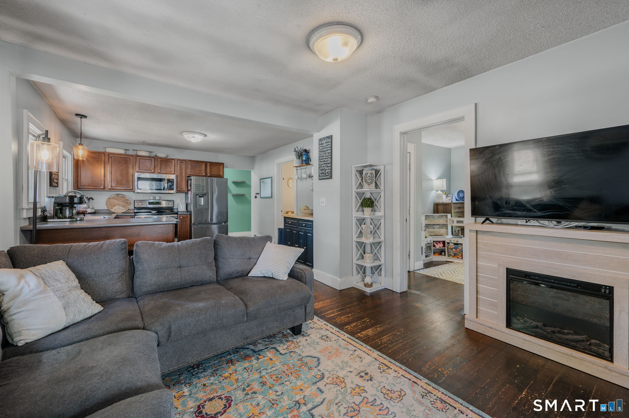 17 Lathrop Road