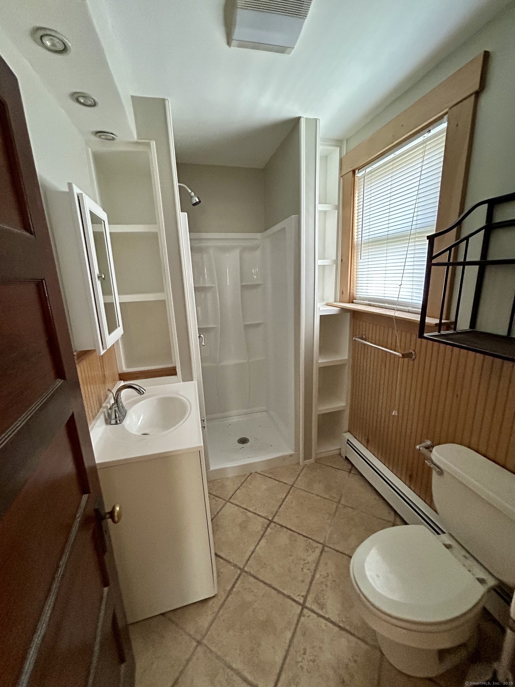 27 Pleasant Street 2nd floor