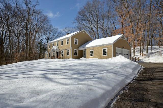 Photo 1 of 189 Bridle Path Lane, New Canaan, Connecticut, $1,378,500, Web #: 99092797