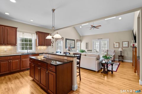 Tiny photo for 604 Juniper Court #604, Oxford, CT 06478 (MLS # 24165640)