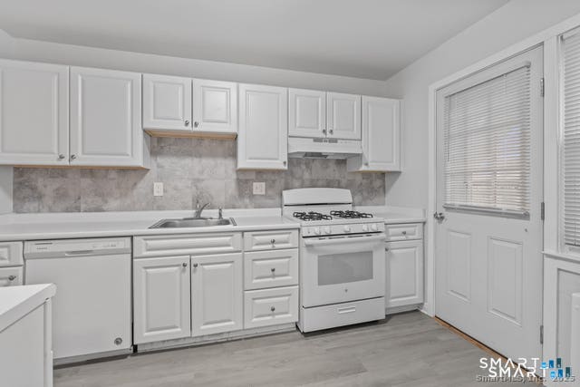 Photo of 78 Blachley Road #D, Stamford, CT 06902 (MLS # 24198808)
