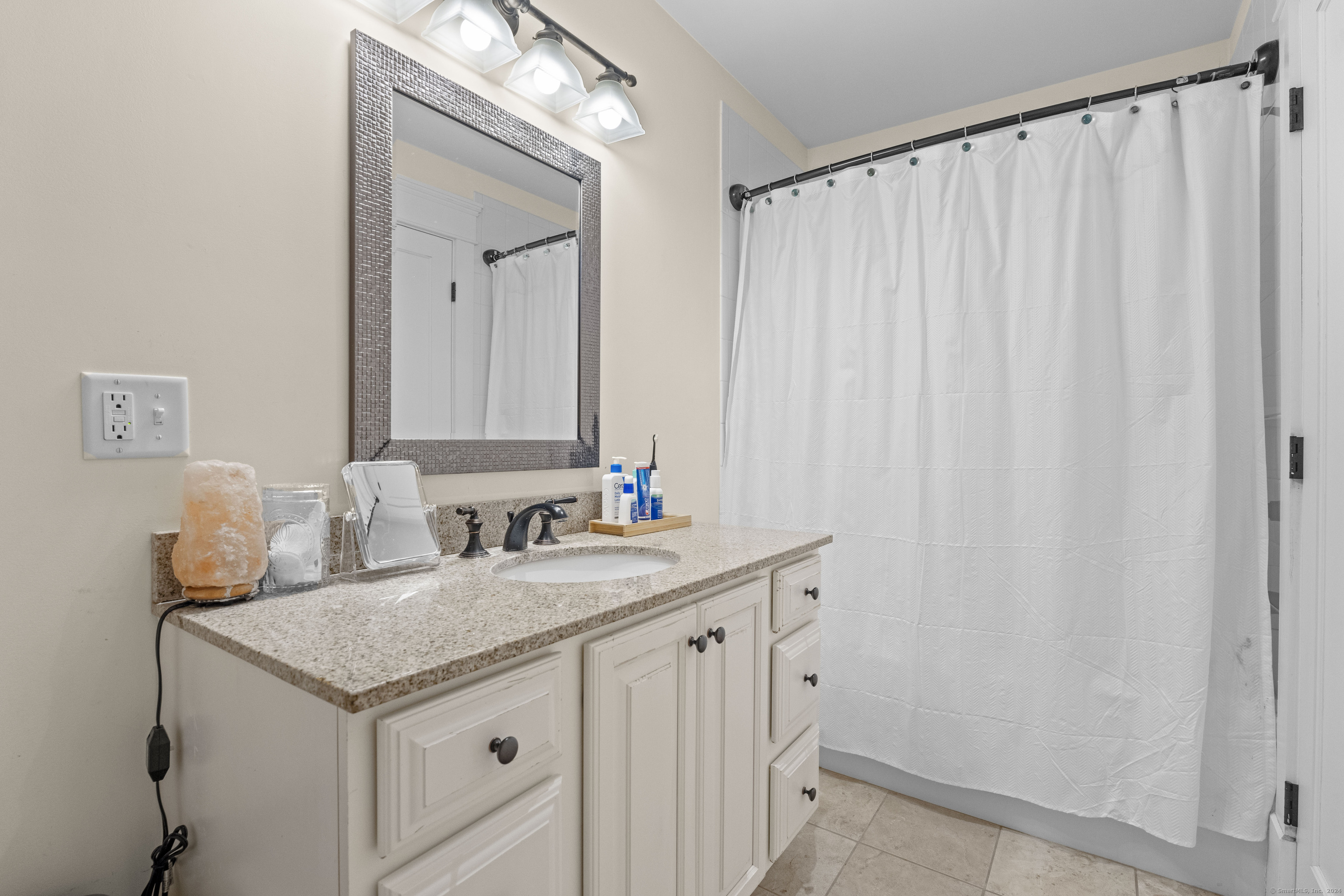 360 New London Turnpike, Stonington, Connecticut image 36