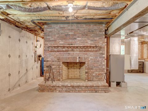 Tiny photo for 123 Round Hill Road, Middletown, CT 06457 (MLS # 24165620)