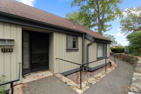 Photo of 173 Heritage Village #B, Southbury, CT 06488 (MLS # 24124767)