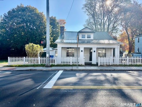 Photo of 702 Cooke Street, Waterbury, CT 06710 (MLS # 24214348)