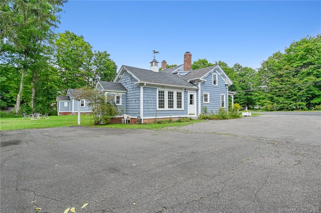 752 Main Street 6