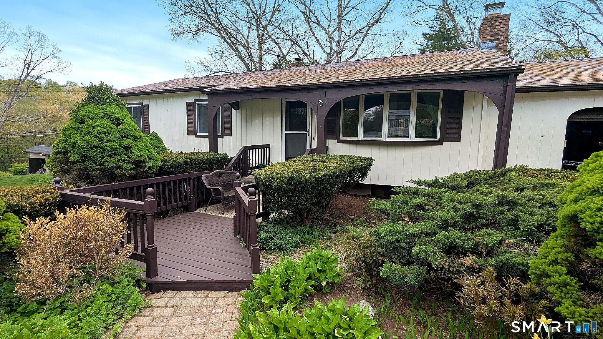 22 Crestwood Drive
