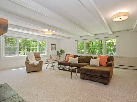 A home in New Canaan