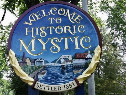 Multifamily For Rent - 17 Heather Glen Lane<br/> Groton, CT 06355
