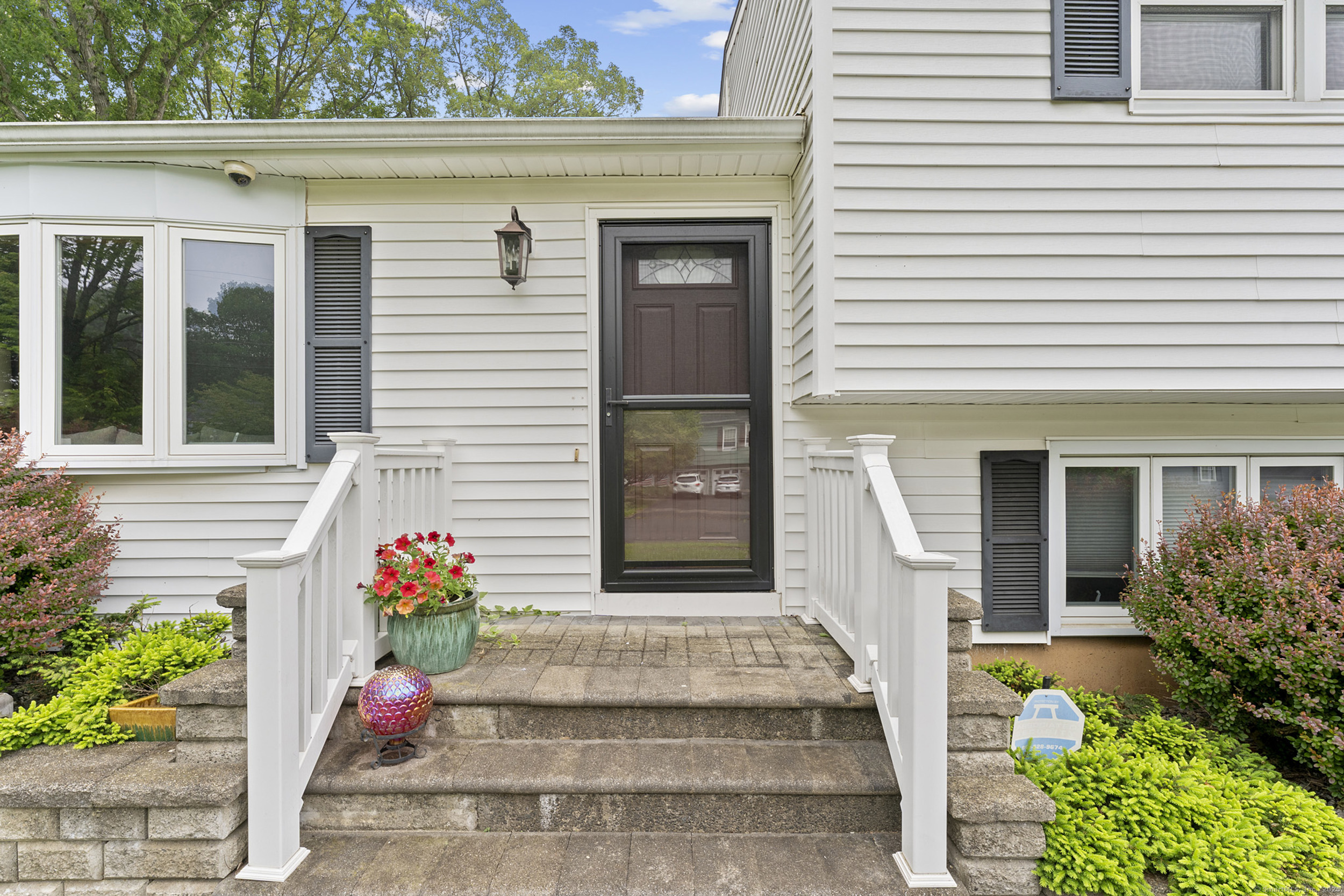 99 Walkley Drive