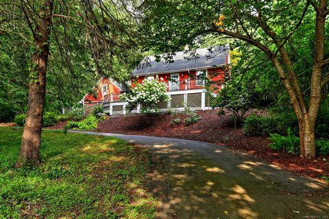 Homes For Sale - 643 Dogwood Road<br/> Orange, CT 06477