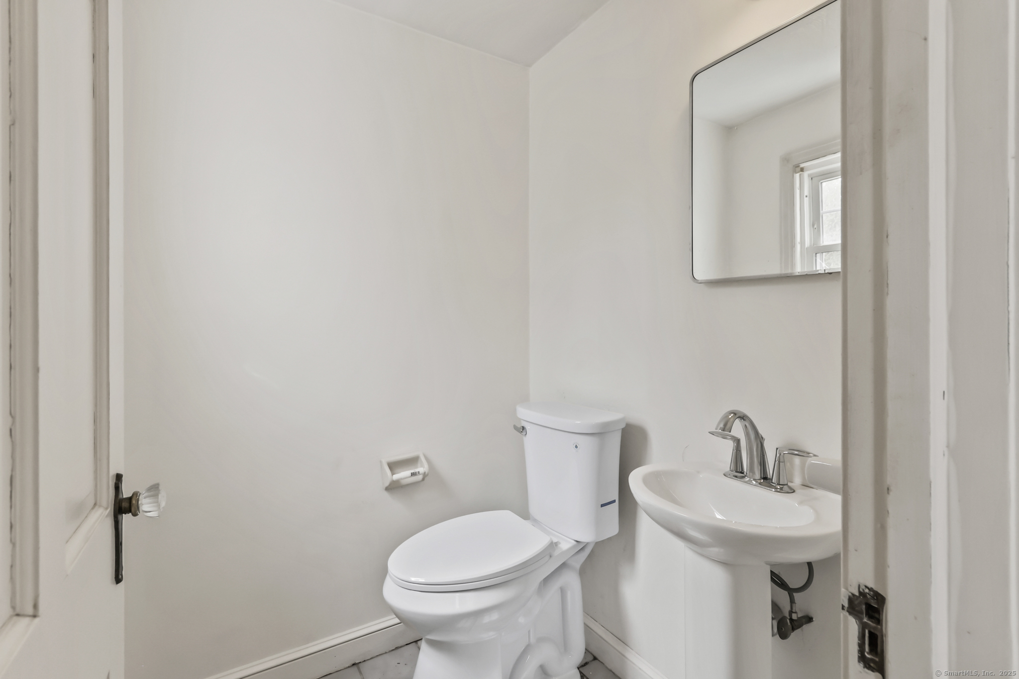 145 Englewood Avenue, West Hartford, Connecticut image 17