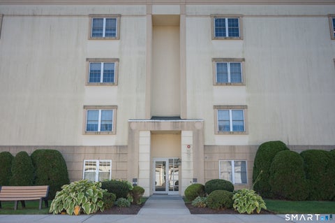 Photo of 75 Washington Avenue #8-401, Hamden, CT 06518 (MLS # 24215972)