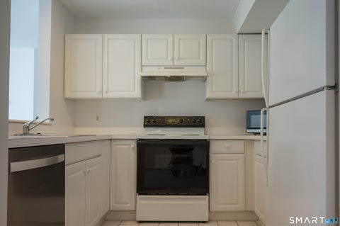 Tiny photo for 75 Washington Avenue #8-401, Hamden, CT 06518 (MLS # 24215972)