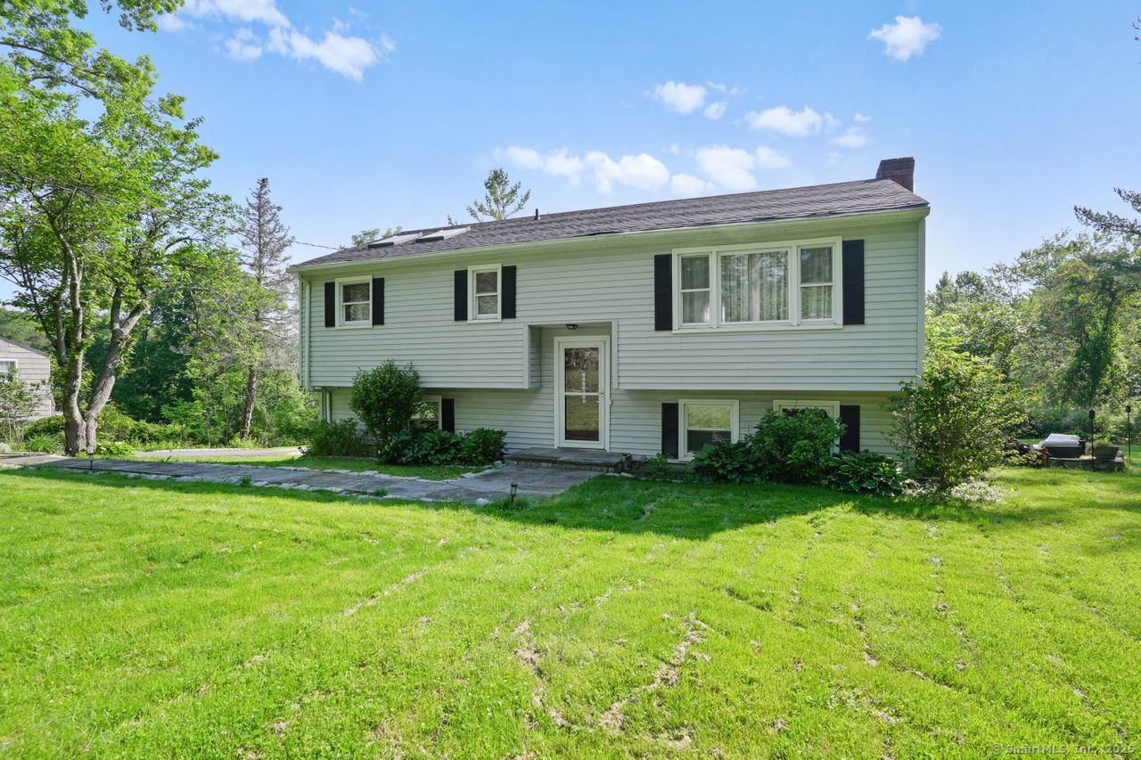 296 Black Rock Turnpike