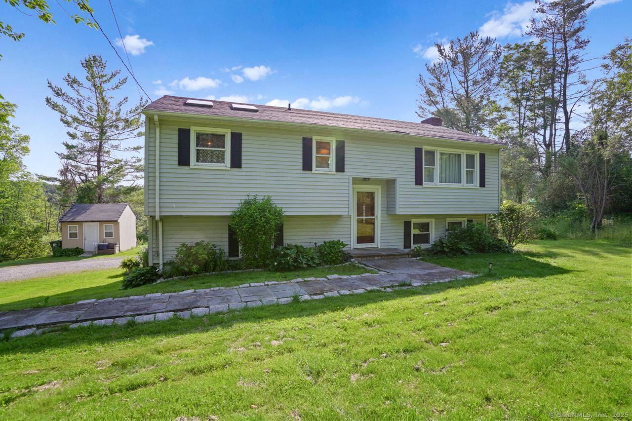 296 Black Rock Turnpike