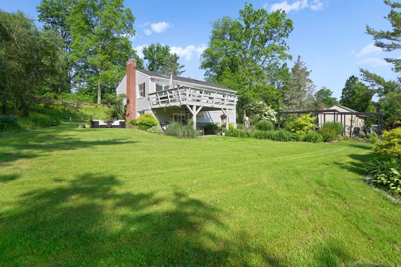296 Black Rock Turnpike