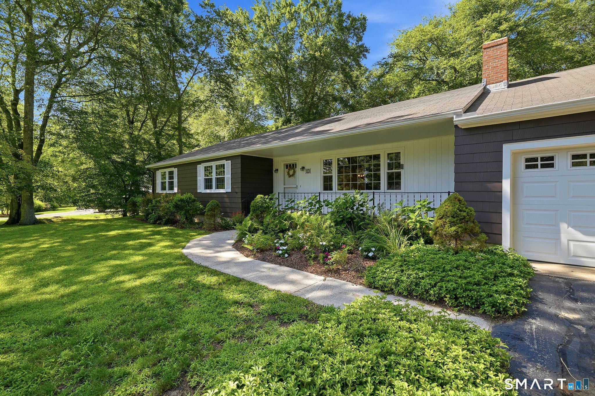 207 School House Road