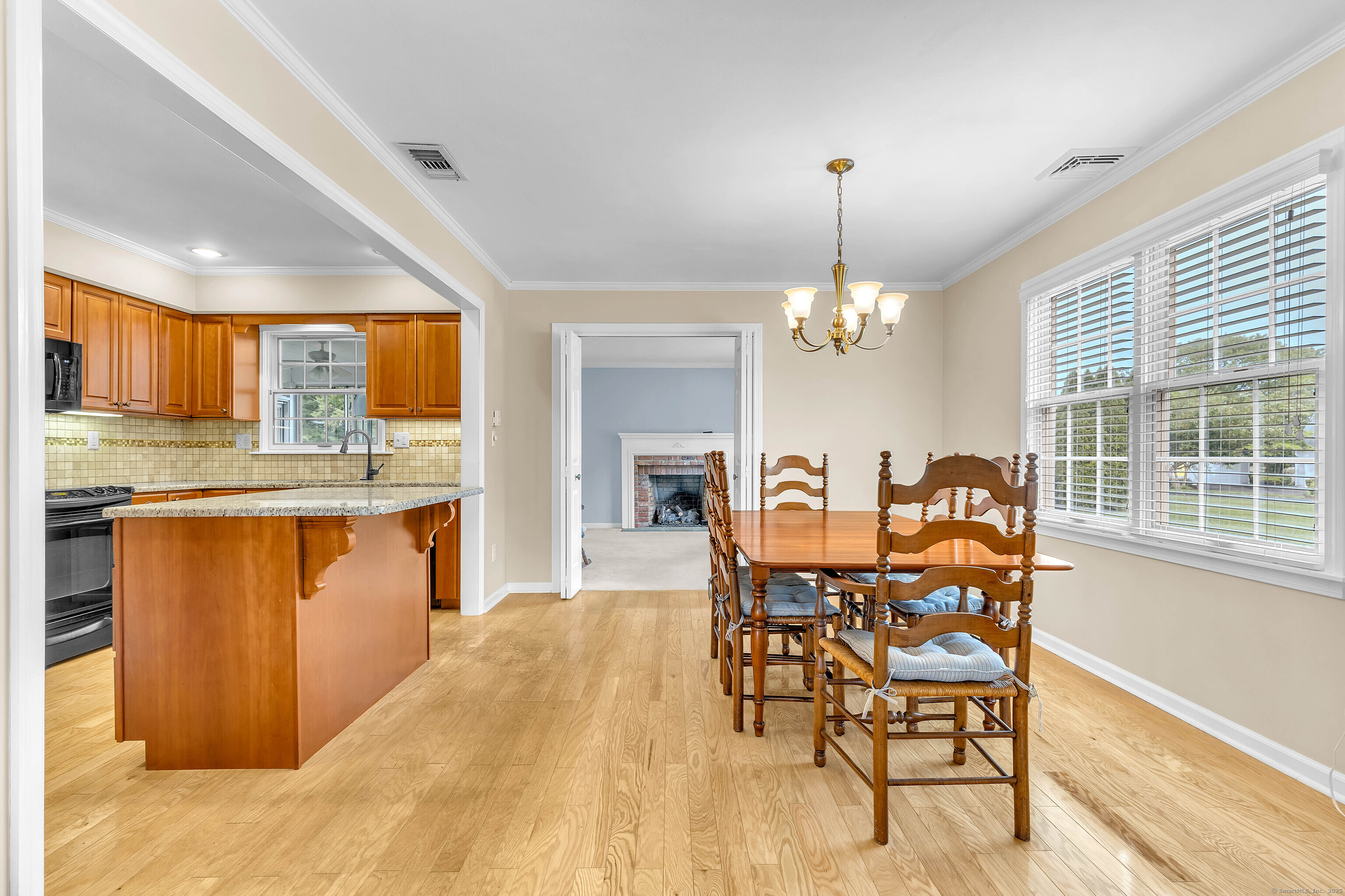 16 Aylesbury Circle #16, Madison, Connecticut image 15