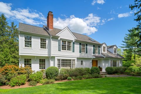 4 Hedgerow Common Weston CT 06883