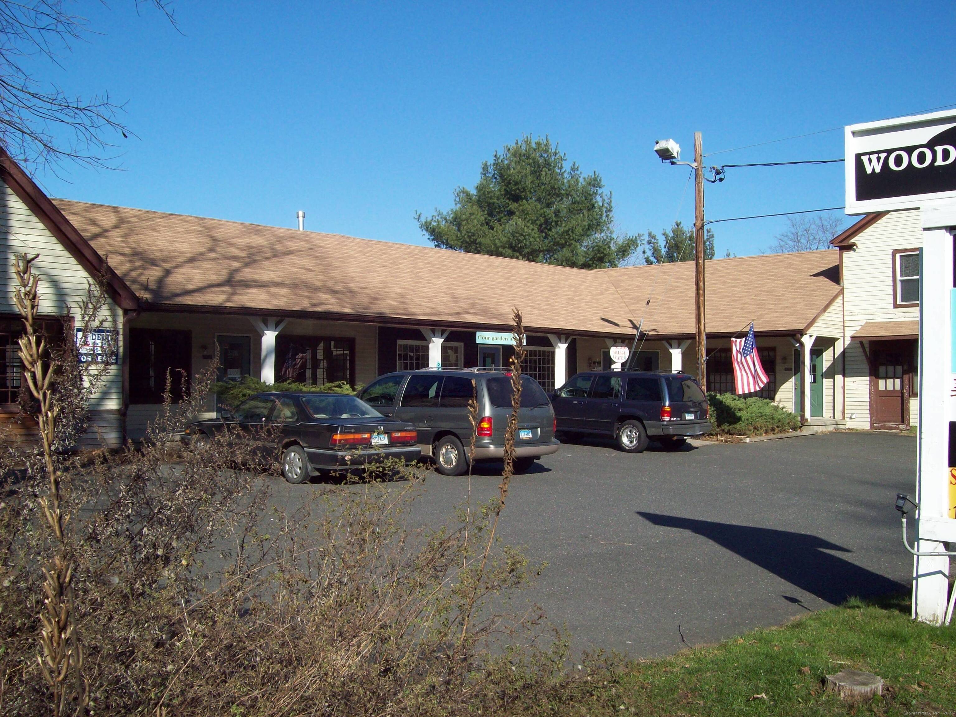 107 Main Street North