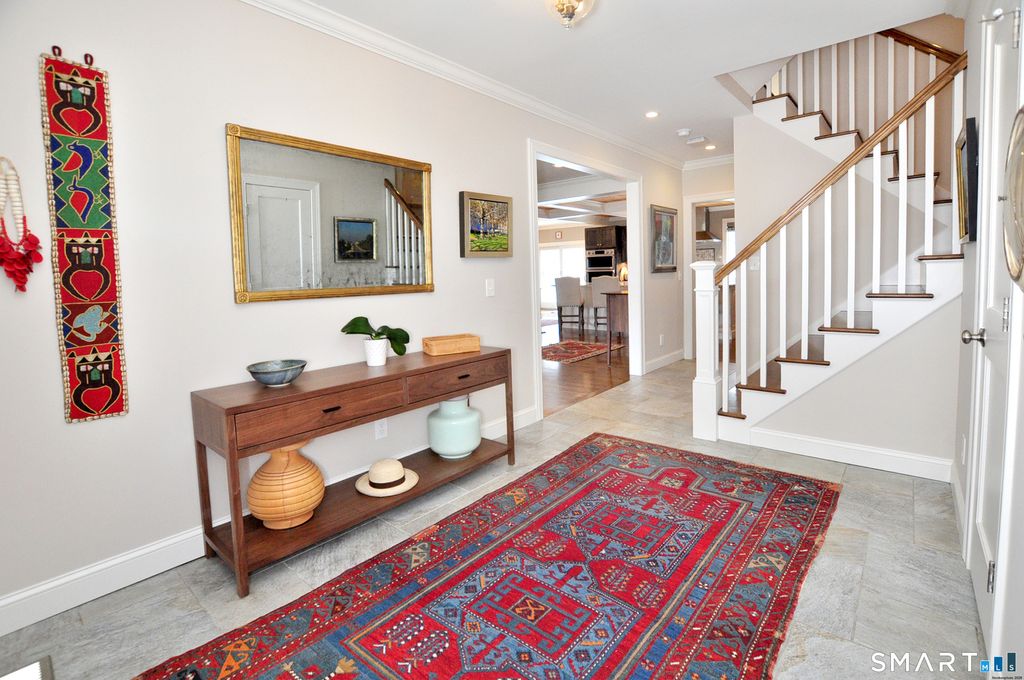 Photo of 33 Whitman Avenue, West Hartford, CT 06107 (MLS # 24158047)