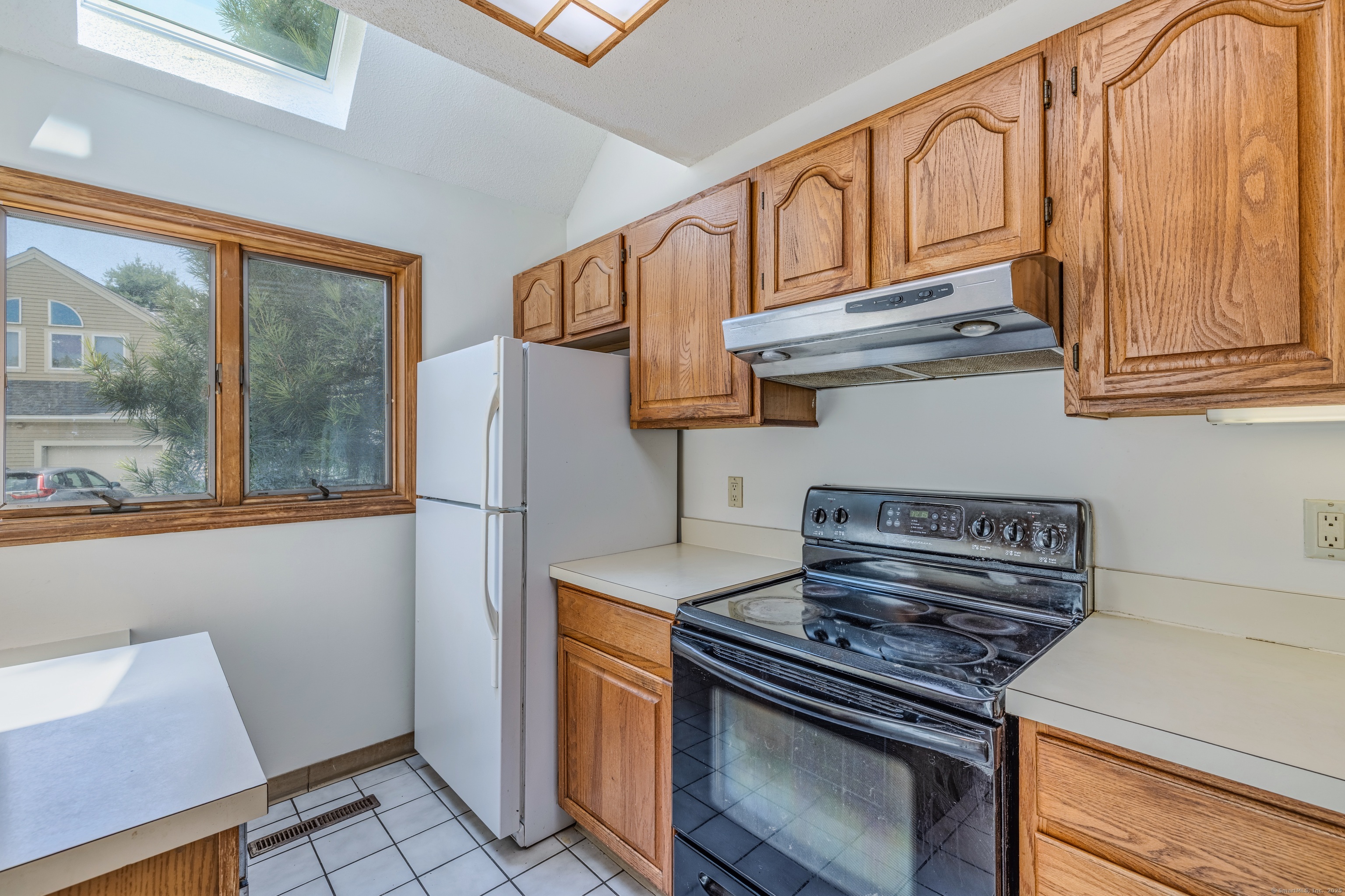 142 Courtyard Lane 142