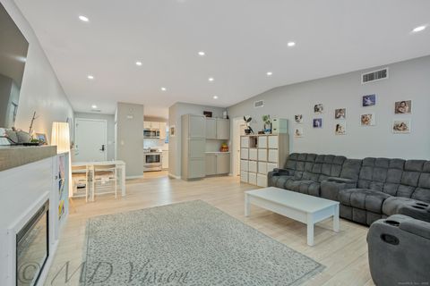 Tiny photo for 129 Webster Court #129, Newington, CT 06111 (MLS # 24143636)