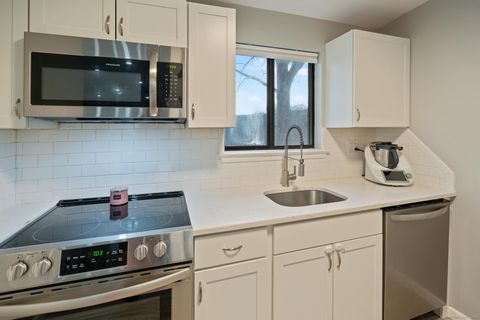 Tiny photo for 129 Webster Court #129, Newington, CT 06111 (MLS # 24143636)