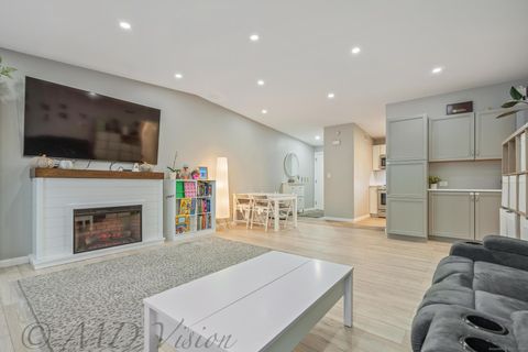 Tiny photo for 129 Webster Court #129, Newington, CT 06111 (MLS # 24143636)