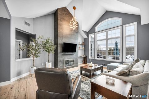 Tiny photo for 2 Tavistock #2, Cromwell, CT 06416 (MLS # 24153837)