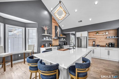 Tiny photo for 2 Tavistock #2, Cromwell, CT 06416 (MLS # 24153837)