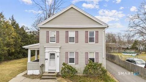 Photo of 46 Maple Street #2nd floor rear, Plainville, CT 06062 (MLS # 24176252)
