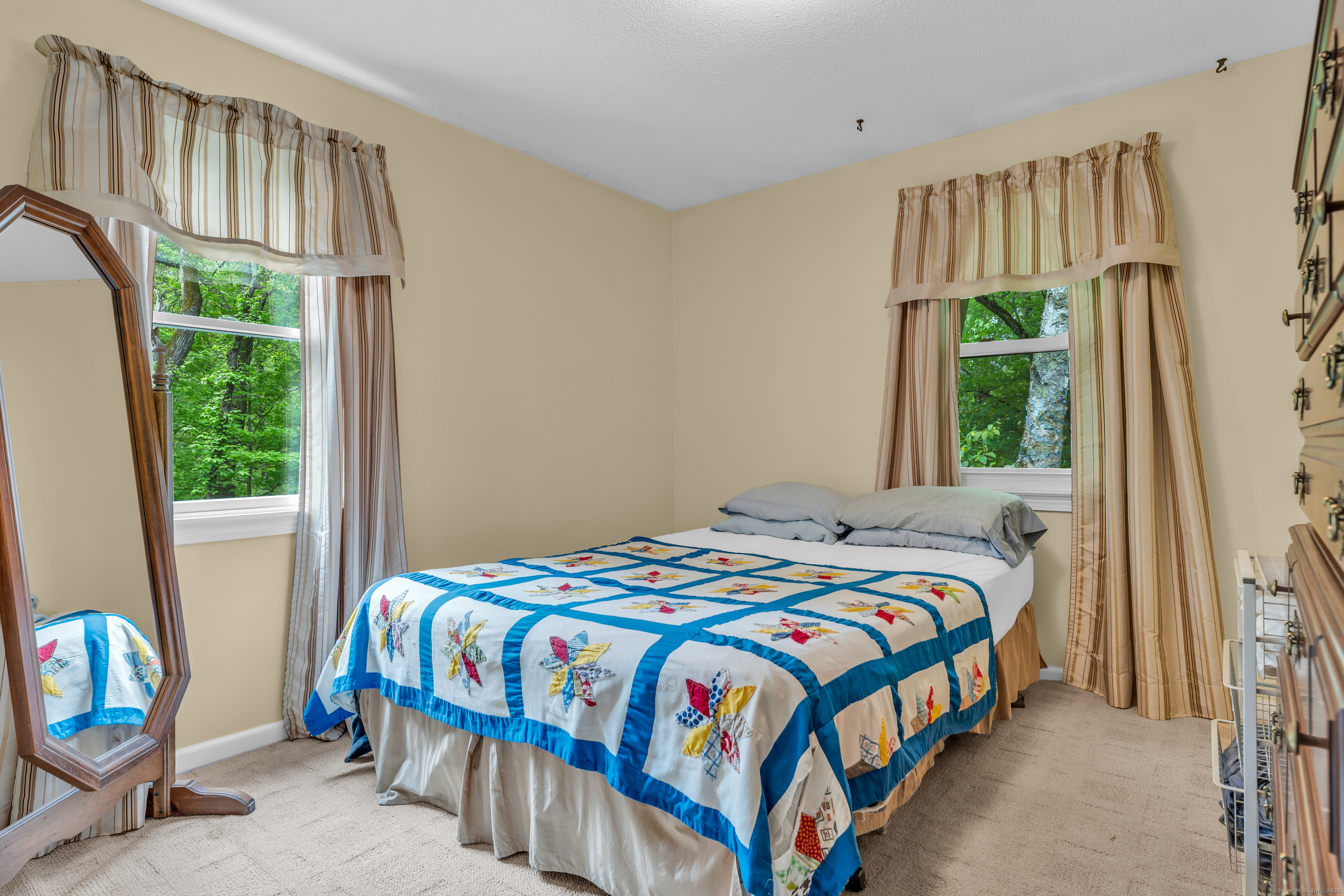 150 Honeycomb Lane, Milford, Connecticut image 18