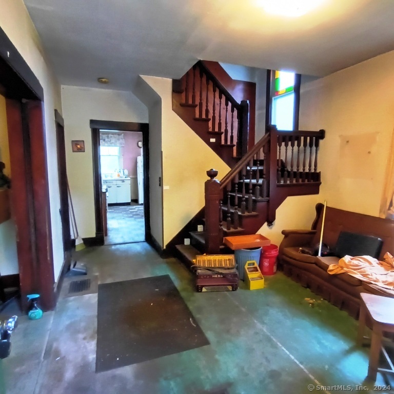 1231 Hanover Avenue, Meriden, Connecticut image 2