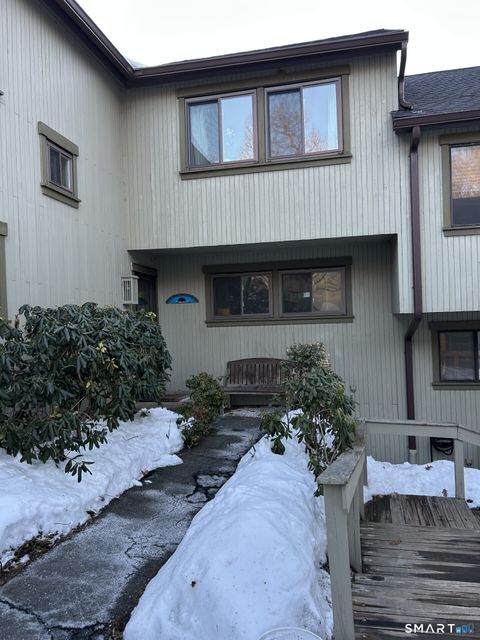 Photo of 14 Fox Run #14, Woodbury, CT 06798 (MLS # 24157127)