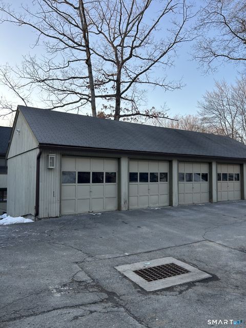 Tiny photo for 14 Fox Run #14, Woodbury, CT 06798 (MLS # 24157127)